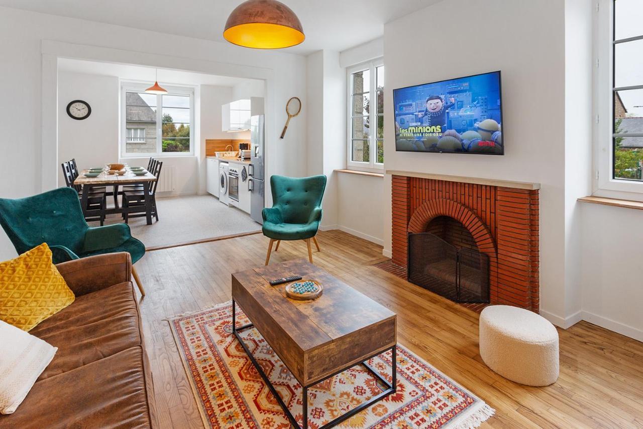 Loft British Au Pied Du Mont ! Apartman Pontorson Kültér fotó